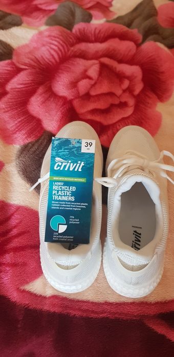 Летни маратонки нови