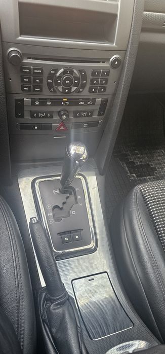 Продава се автомобил Peugeot 407 SW