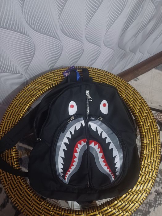 Продам рюкзак Бейп чёрный