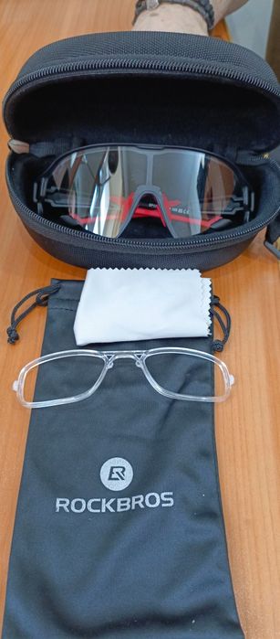 Продам новые очки Rockbros