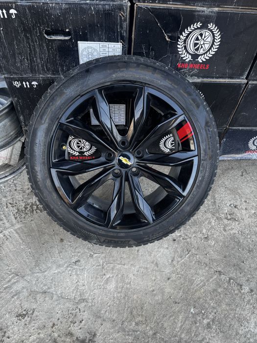 R17 Premer deska Monza Trekerga tushadi