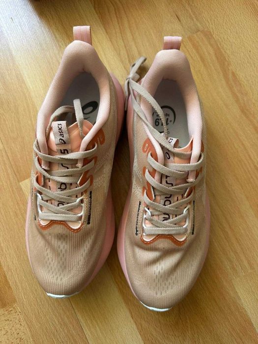 Asics Novablast 5 roz marimea 38