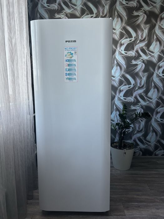 Продам морозильную камеру