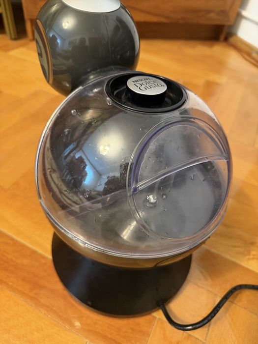 Aparat de cafea Nescafe Dolce Gusto