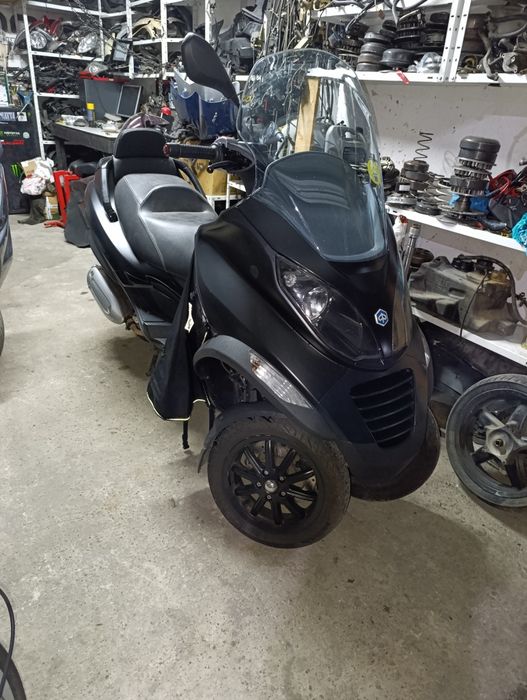 Piaggio mp3 125 На Части
