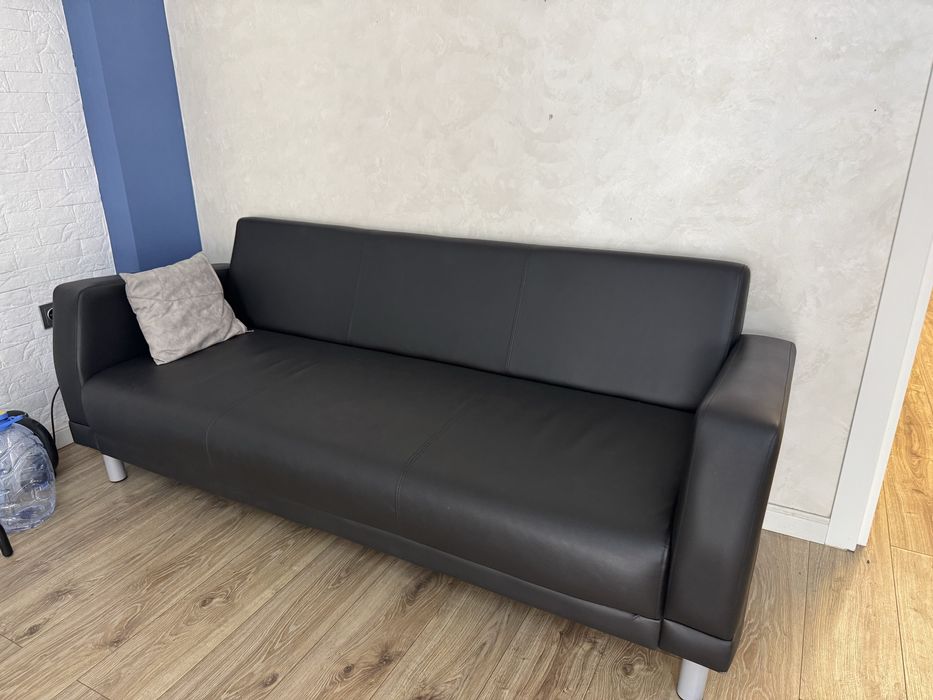 Диван для офиса и для дома