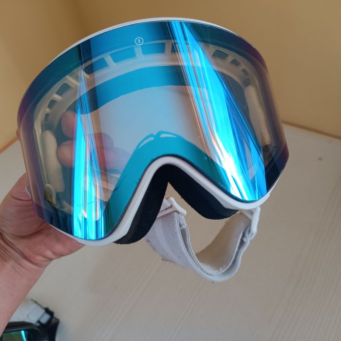 Горнолыжные очки