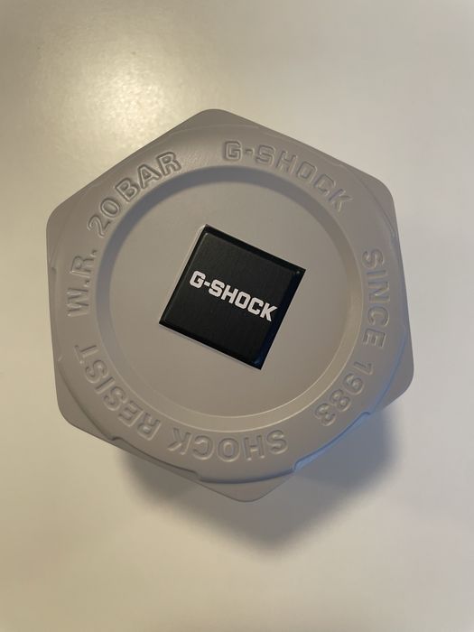 Часовник G-shock