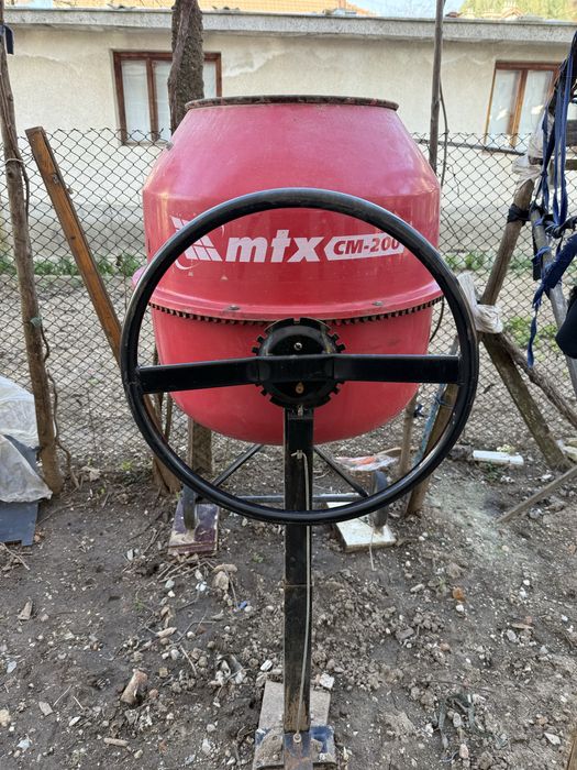 Бетонобъркачка !