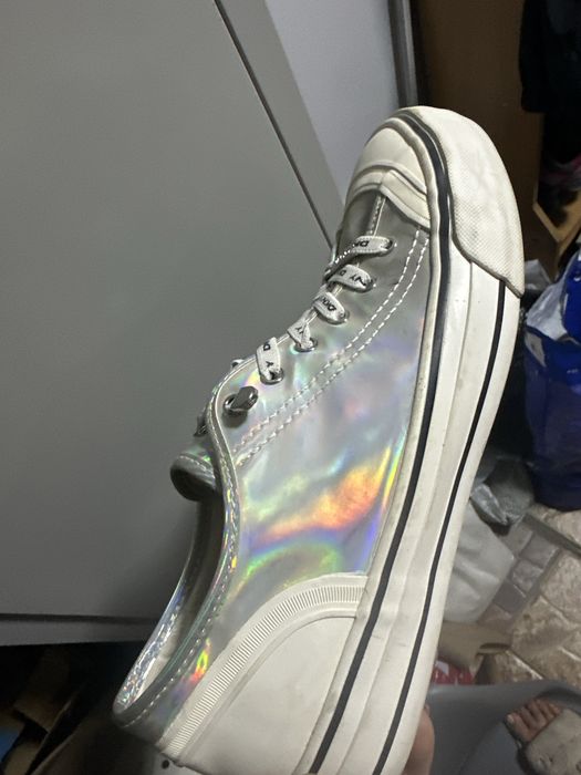 Придам кеды DKNY