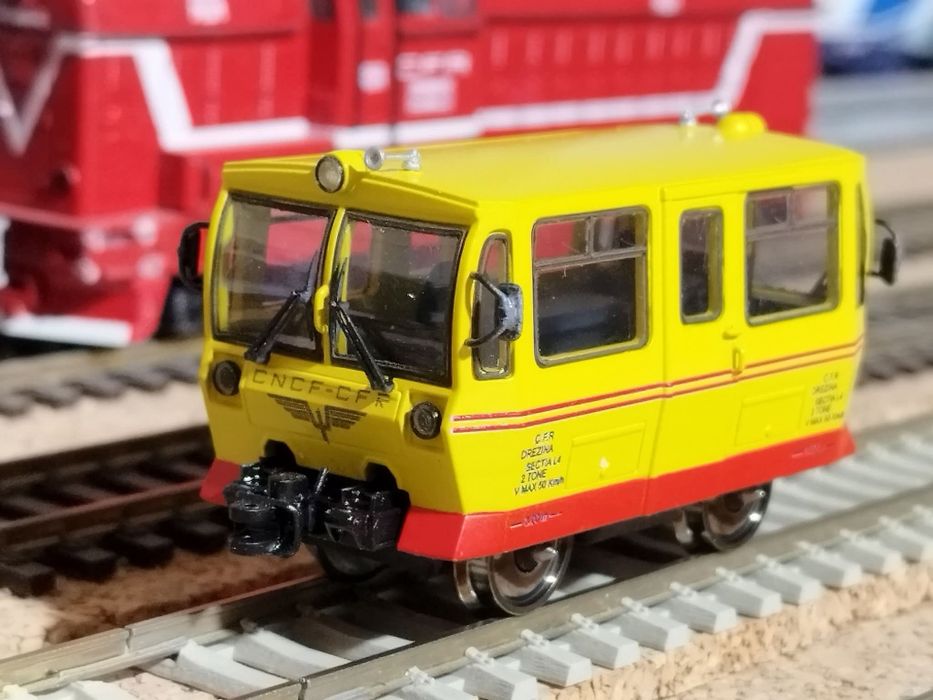 Drezine CFR Infrastructura dummy trenulet locomotiva HO