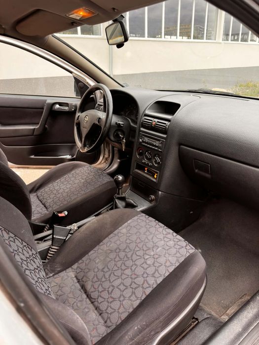Opel Astra G 2.0