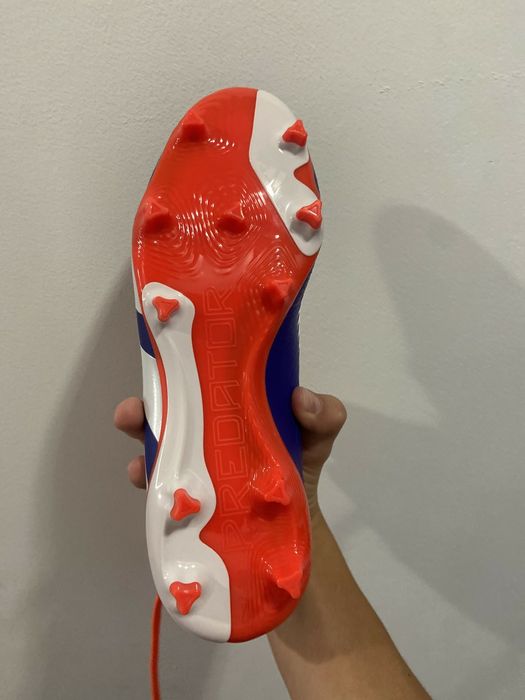 Футболни обувки (39,1/3)