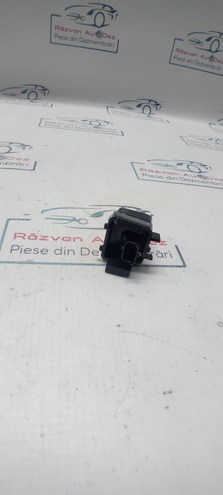 camera marsarier dacia duster 2019