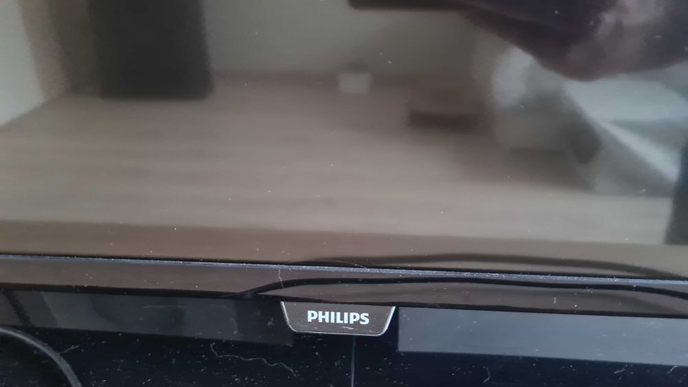 Смарт ТВ Philips 43 инча