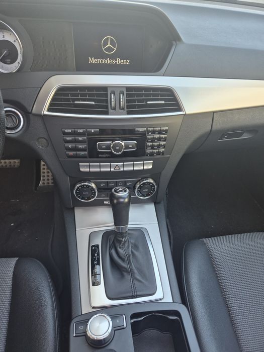 Мерцедес C 300 4 Matic