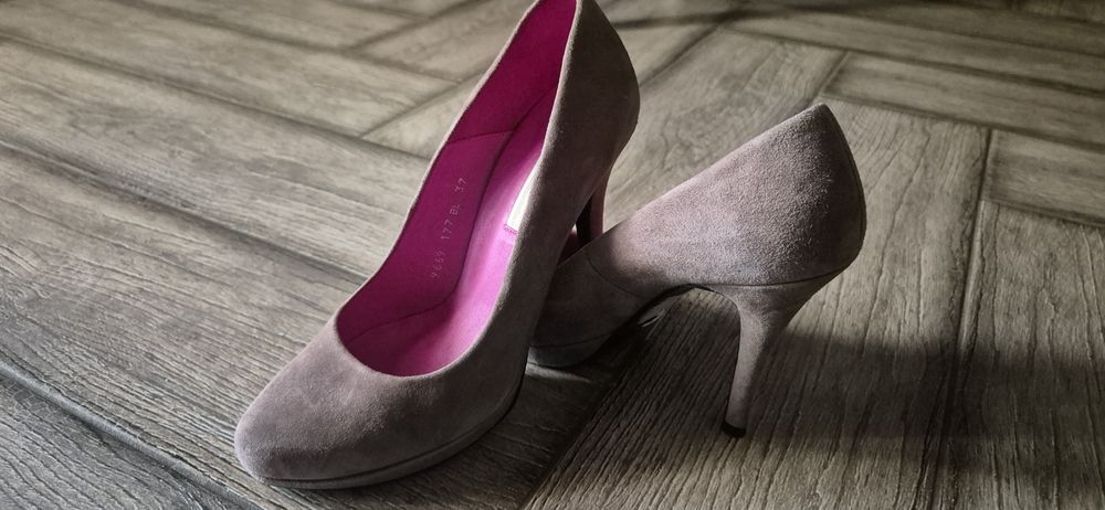 Pantofi piele întoarsă