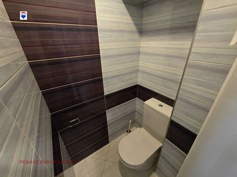 Продава се Тристаен апартамент в Русе, Широк център - 76 кв.м за 1644 €/кв.м - Снимка #9