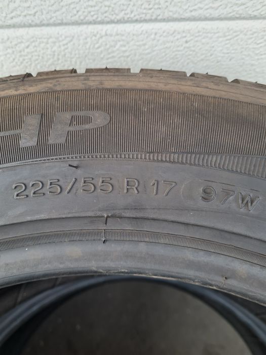 Летни гуми 2 броя MICHELIN Primacy HP 225 55 R17 дот 1612