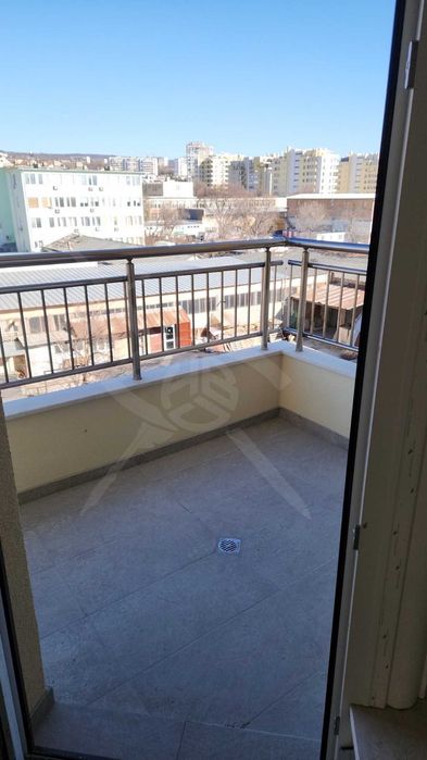 Продава се Двустаен апартамент в Варна, Победа - 84 кв.м за 1227 €/кв.м - Снимка #7