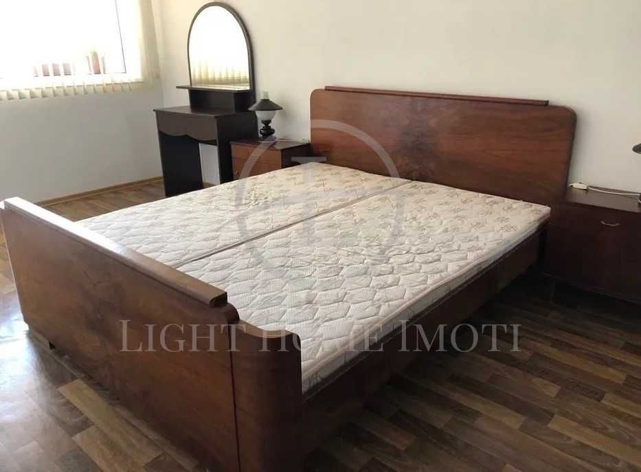 Продава се Тристаен апартамент в Пловдив, Кючук Париж - 110 кв.м за 2082 €/кв.м - Снимка #6