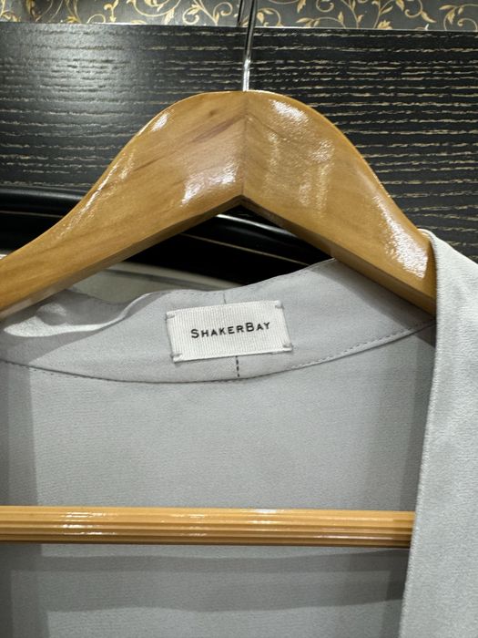 Продам костюм дизайнер shakerbay