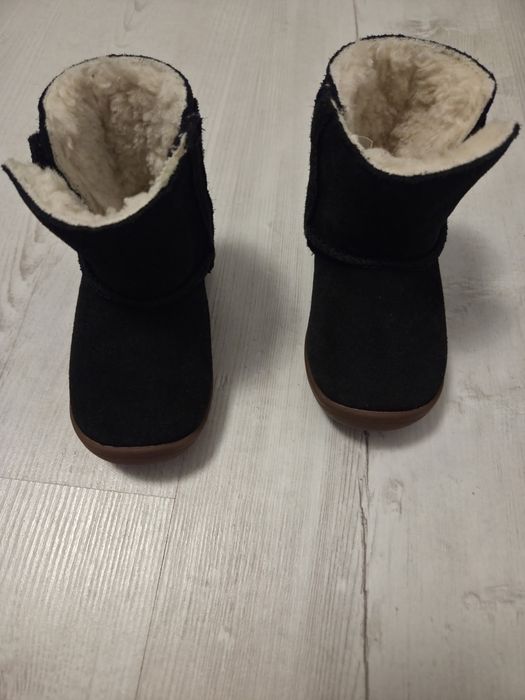 Ugg copii nr 21 purtati de doua ori