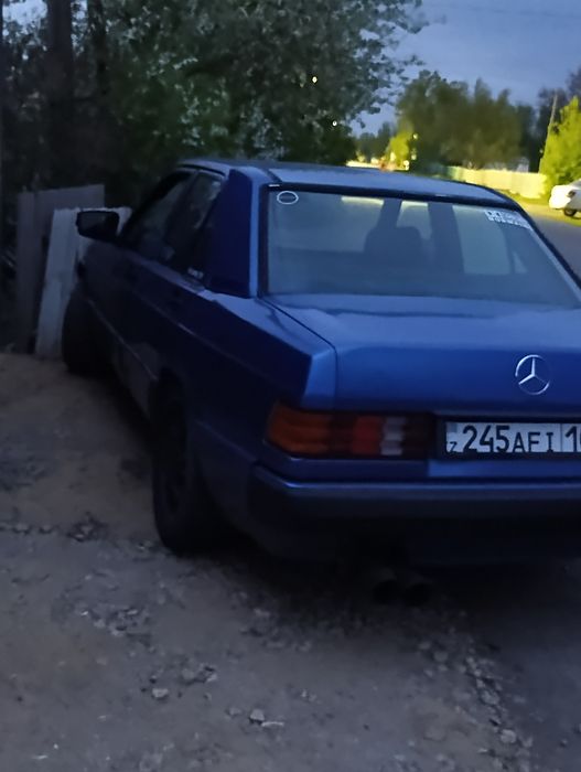 Mercedes 190 w201