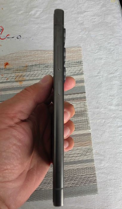 Samsung Galaxy S24 Ultra impecabil