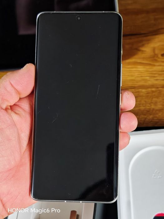 16/512 Xiaomi 13 ultra