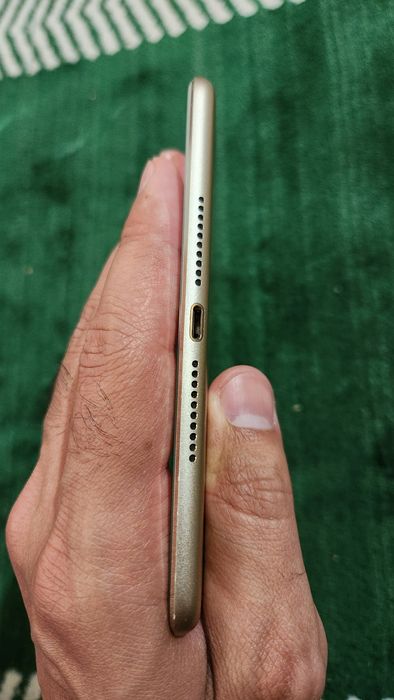 Ipad mini 4 xotira 128gb