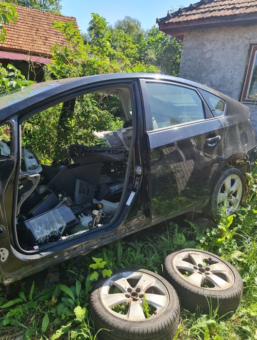 Piese pentru Toyota  Prius 3