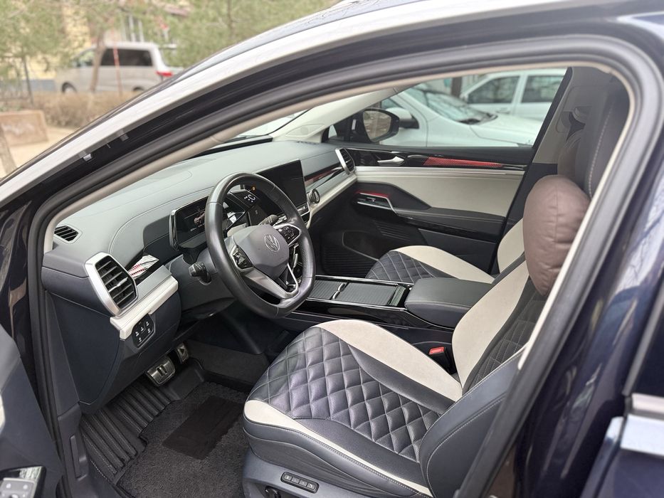 Volkswagen ID.6 crozz