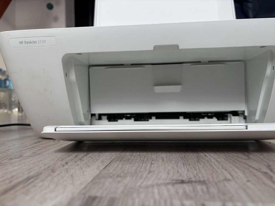 Imprimanta HP DeskJet 2720
