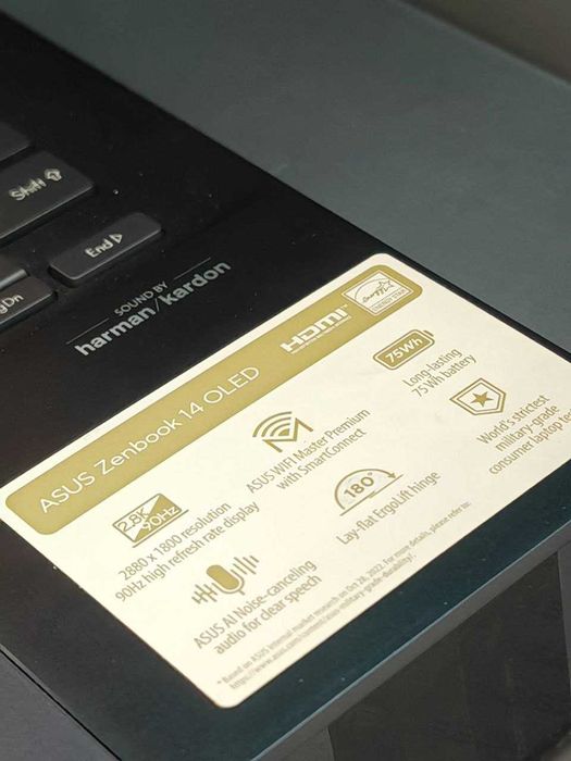 Laptop Asus ZenBook 14 OLED UX3402VA-KM698 14 512GB Cod 115985