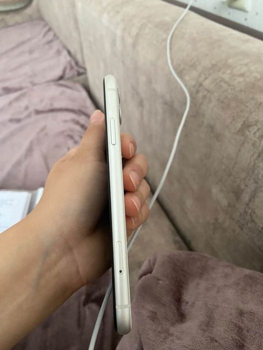 iphone 11 128g все работает