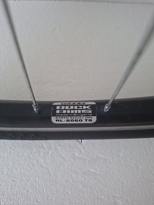 Предна капла Rhino Ceros 28" Leader ROCK RIMS алуминий двойностенен профил гума за велосипед v-brake