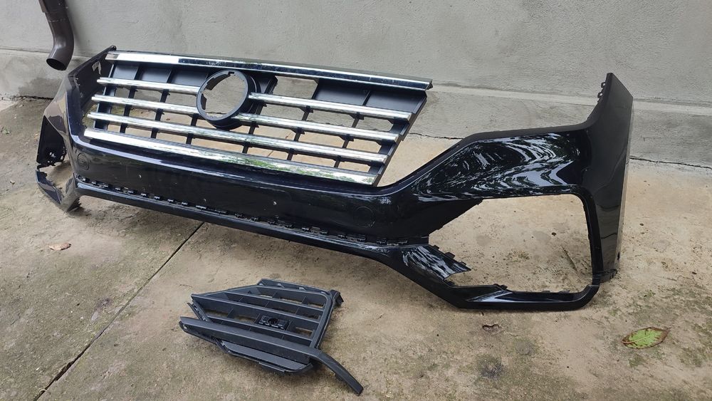 Grila masca fata Vw Touareg 3 model 2020 CR7