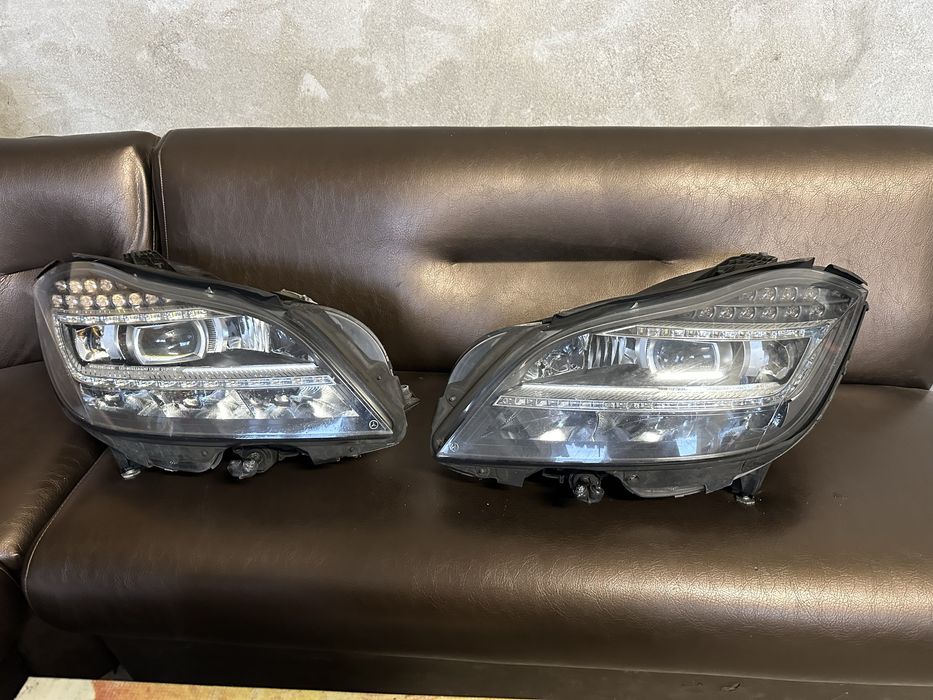 Десен фар Mercedes-benz CLS W218 ILS Full led цлс в218 лед far
