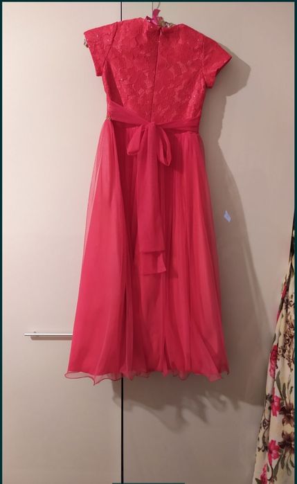 Продам платье для девочки