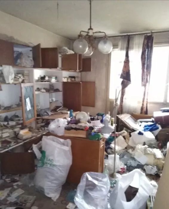 Debarasăm apartamente mobilă veche