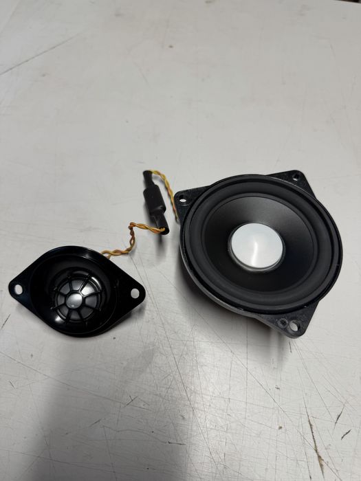 Boxe difuzoare bmw f10, f11