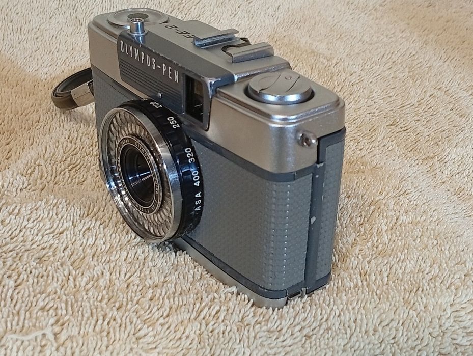 Aparat foto Olympus Pen EE 2