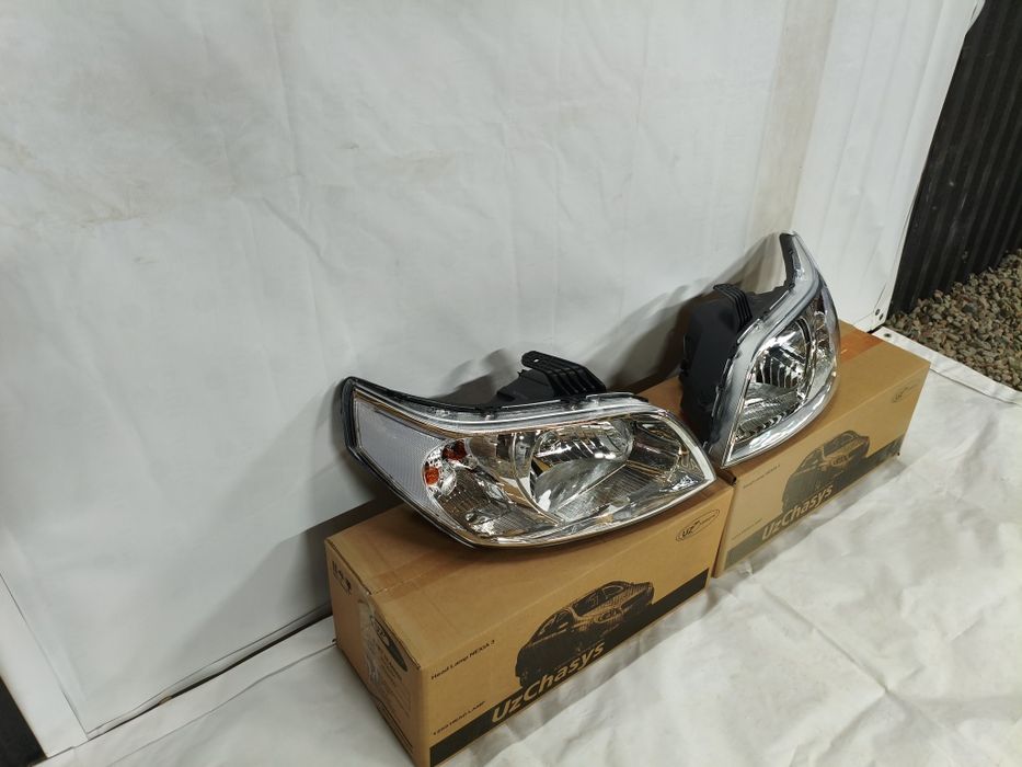 Передние Фары Равон R 3