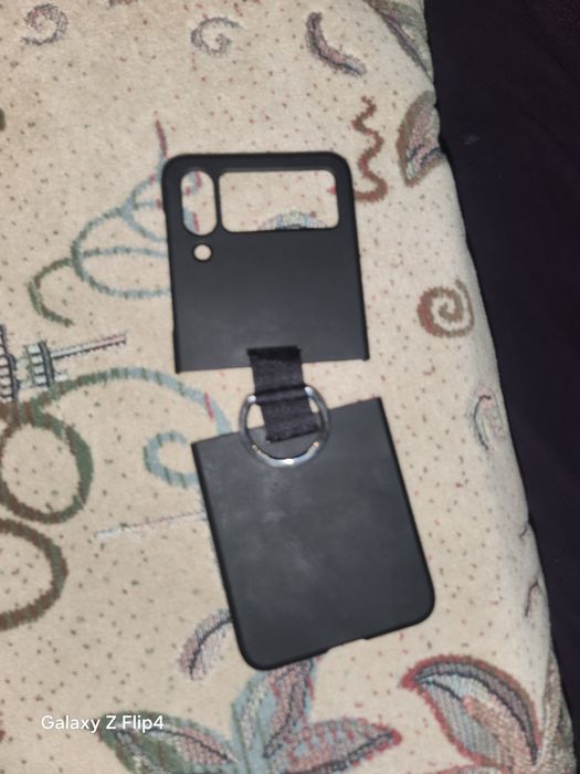 Продам срочно Чехол от Flip 4