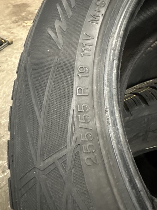 Гуми 255/55/19 VREDESTEIN Winter Pro