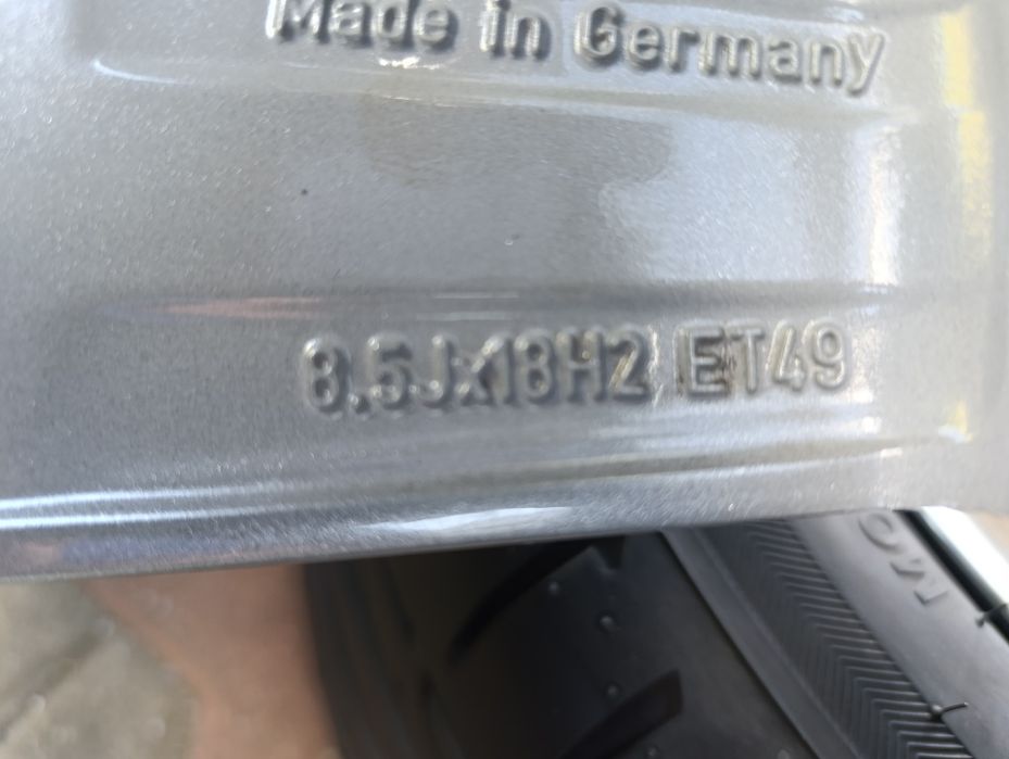 Jante originale Mercedes AMG C class W 205 vara 245 40 18 dot 2021