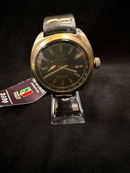 Ceas OOO – Out of Order