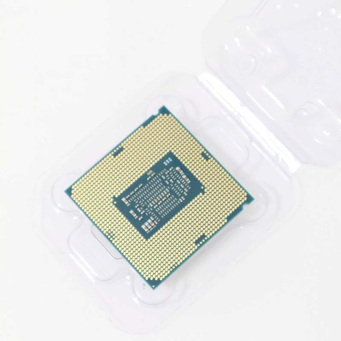 Процесор Intel Core i7-7700K (8M Cache, up to 4.50 GHz)