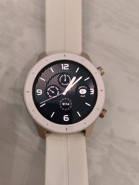 Смарт часовник за дами